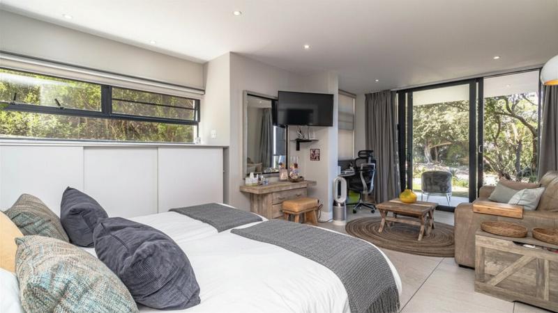 4 Bedroom Property for Sale in Pinnacle Point Golf Estate Western Cape